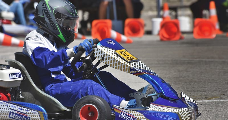 Gants de karting : comment choisir selon la saison