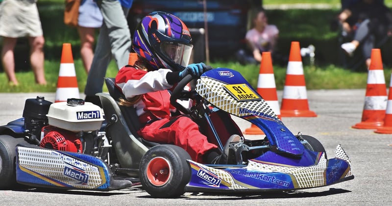 Les vêtements obligatoires pour faire du karting : le guide ultime